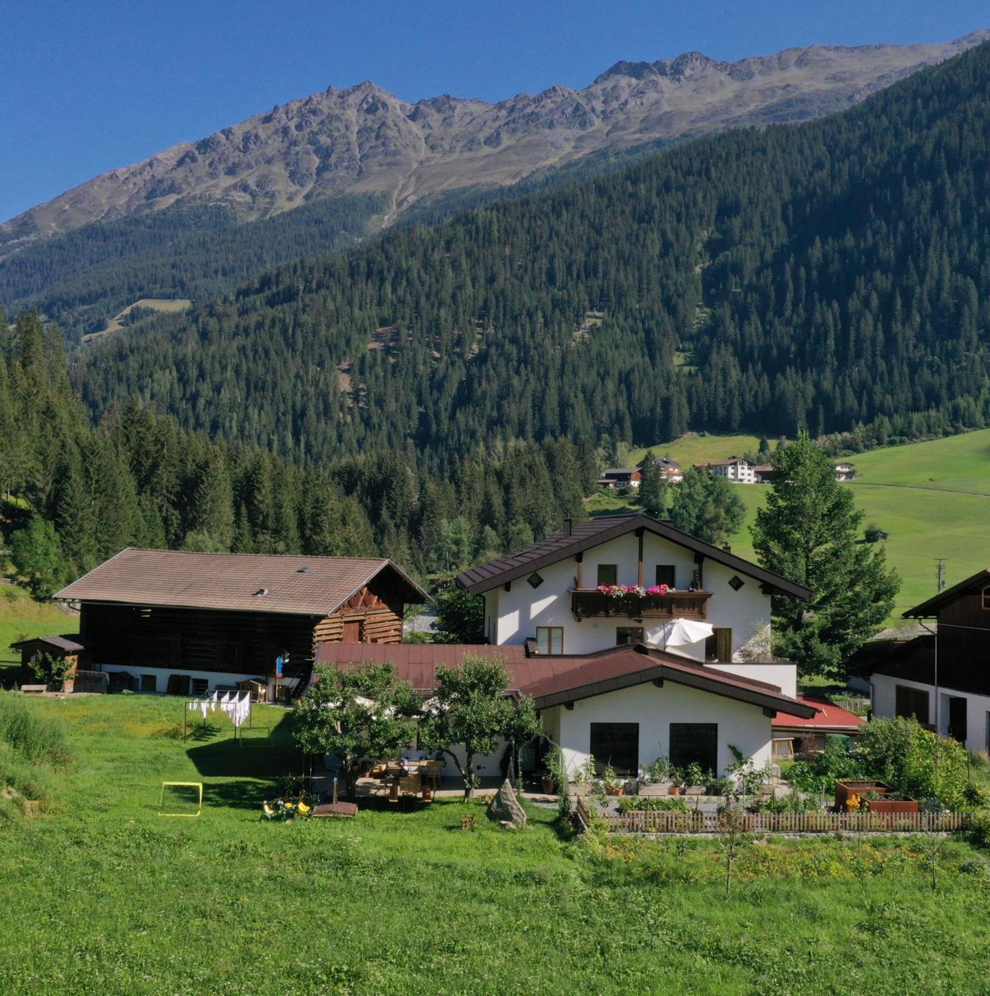 Landhaus St. Hubertus Kaunertal Esterno foto